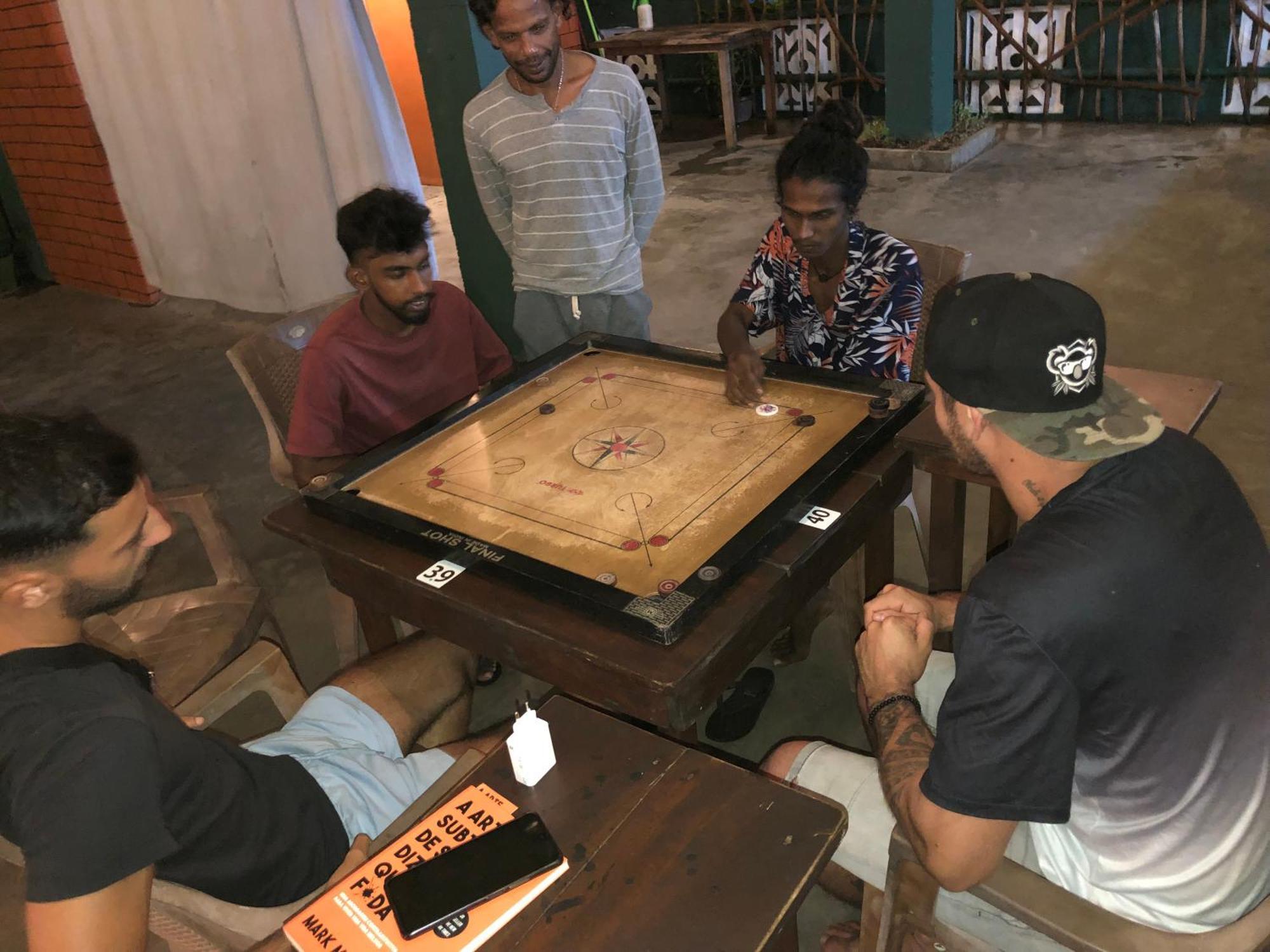 Beach Break Surf Hostel Weligama Ngoại thất bức ảnh